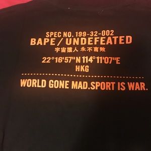 Bape x UND t shirt large